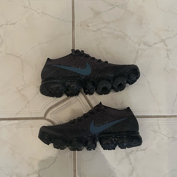 Nike Air VaporMax - Picture 6 of 6